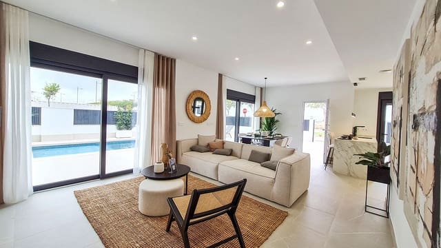 3 quarto Moradia para venda em Los Alcázares com piscina garagem - 695 000 € (Ref: 9393448)