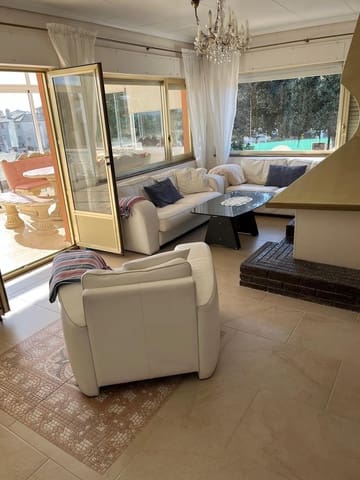 6 sovrum Villa till salu i La Marina, Elche / Elx med pool garage - 795 000 € (Ref: 9672426)