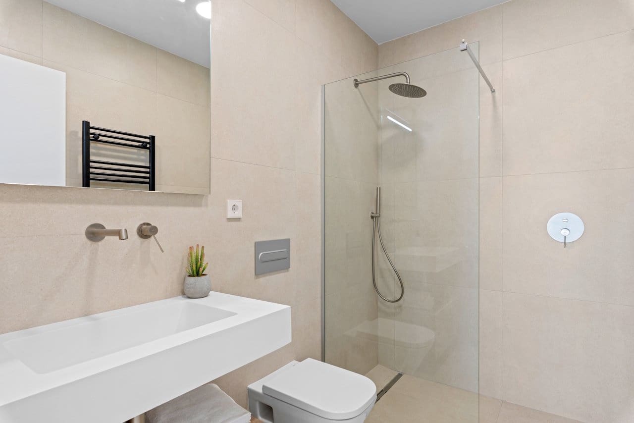 3 bedroom Villa for sale in Los Alcazares with pool garage - € 499,900 (Ref: 9874172)