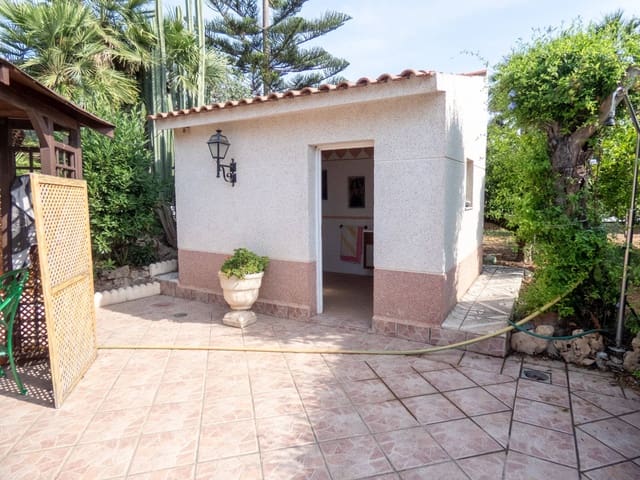 4 slaapkamer Villa te koop in Daimes, Elche / Elx met zwembad - € 475.000 (Ref: 9491748)