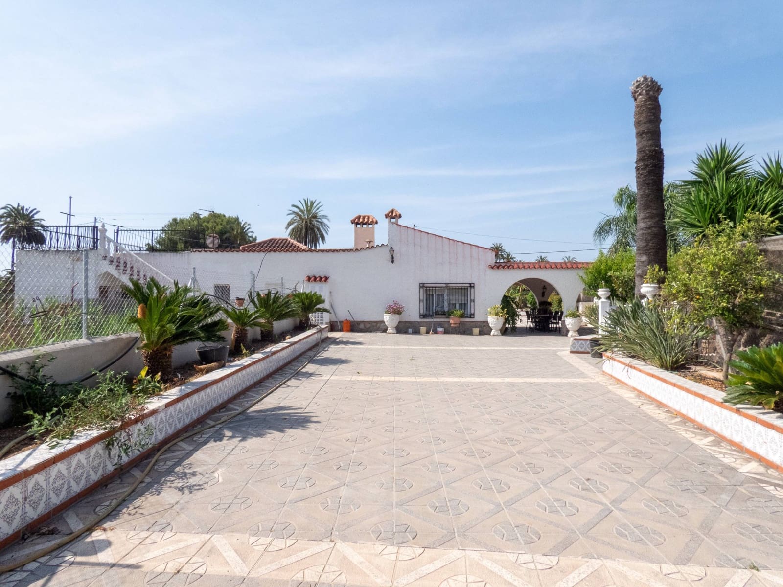 4 slaapkamer Villa te koop in Daimes met zwembad - € 475.000 (Ref: 9491748)