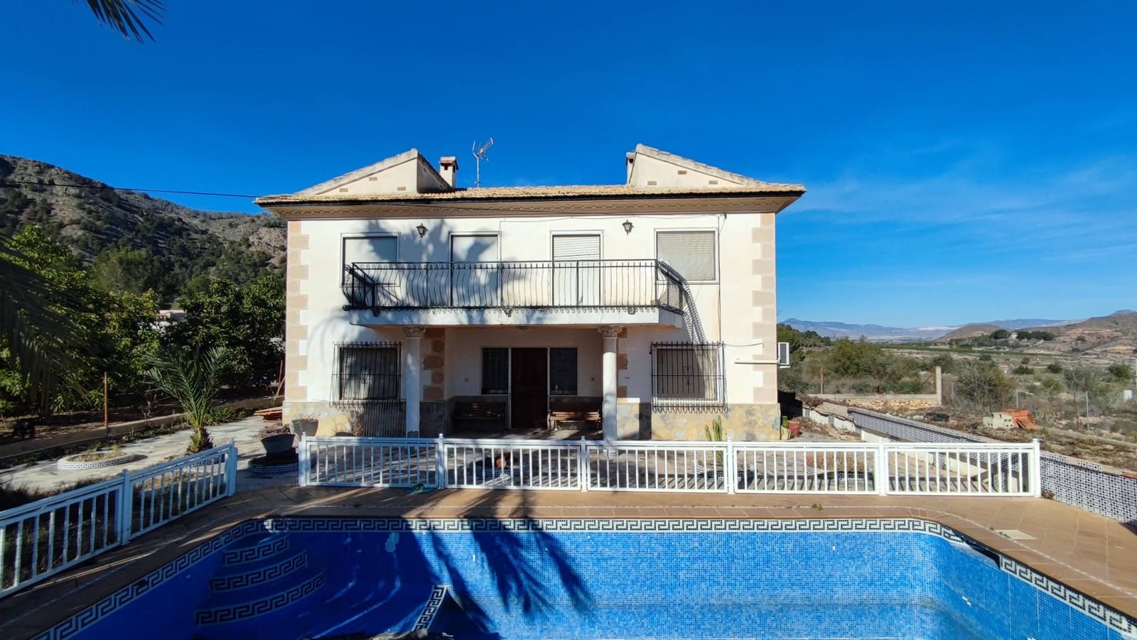 7 bedroom Villa for sale in Orihuela with pool - € 314,900 (Ref: 9491750)