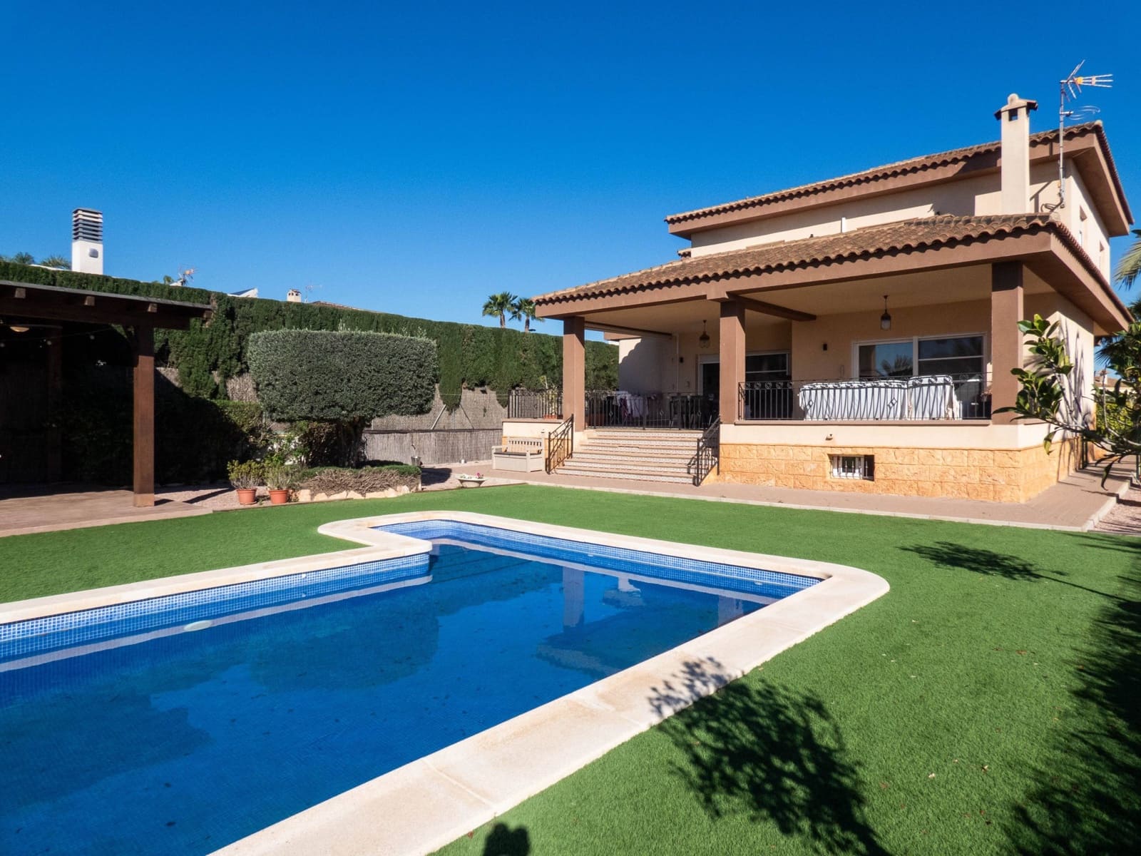 4 bedroom Villa for sale in Valverde with pool - € 589,900 (Ref: 9491751)