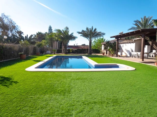 4 bedroom Villa for sale in Valverde, Elche / Elx with pool - € 589,900 (Ref: 9491751)