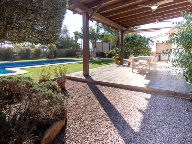 4 bedroom Villa for sale in Valverde, Elche / Elx with pool - € 589,900 (Ref: 9491751)