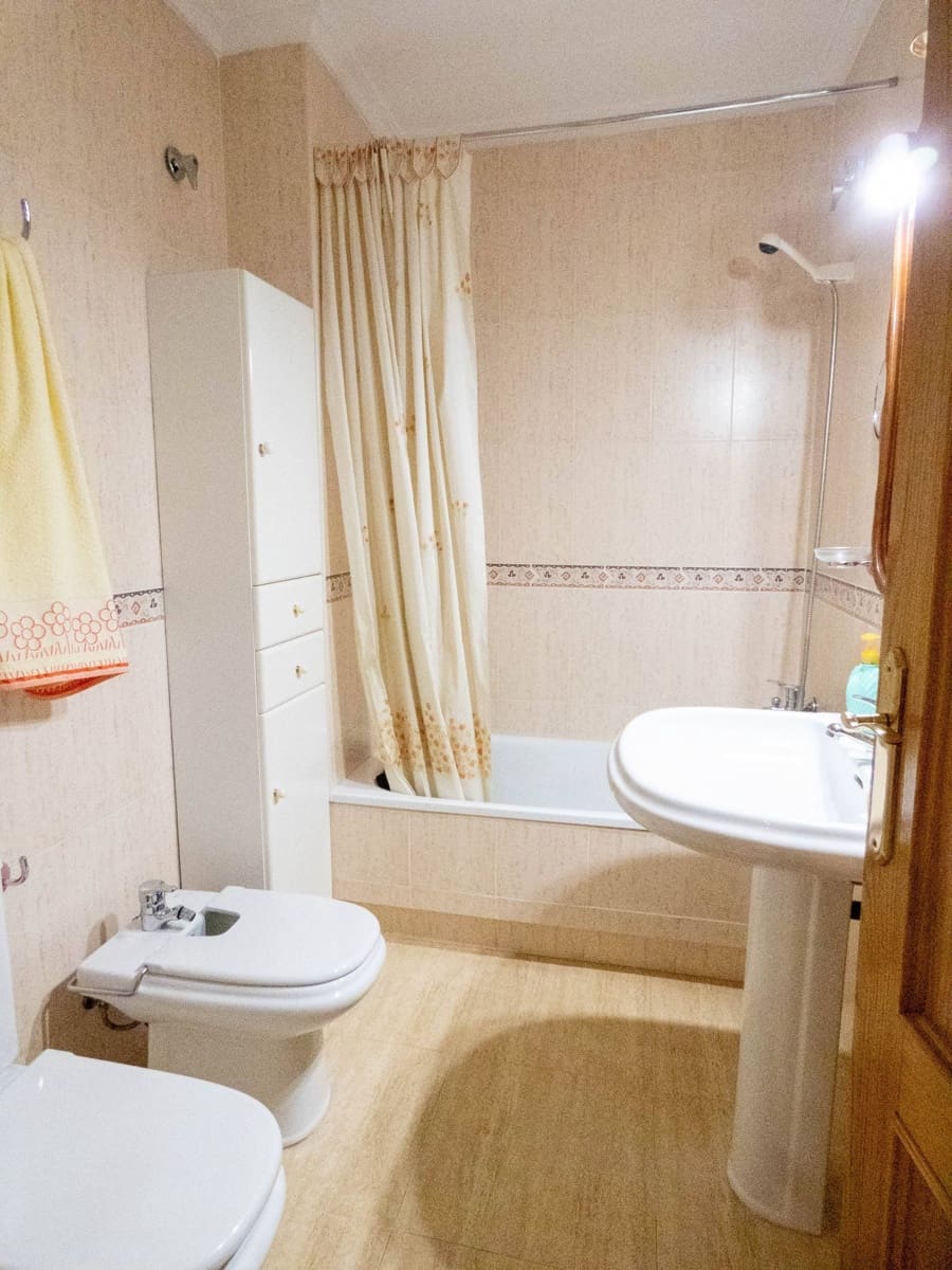 3 bedroom Flat for sale in Elche / Elx with garage - € 178,500 (Ref: 9491756)