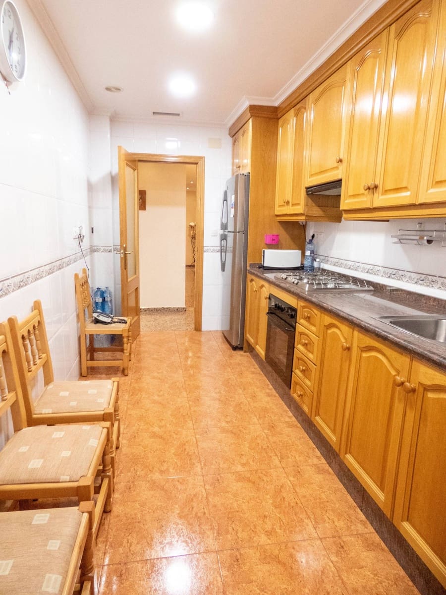 3 bedroom Flat for sale in Elche / Elx with garage - € 178,500 (Ref: 9491756)