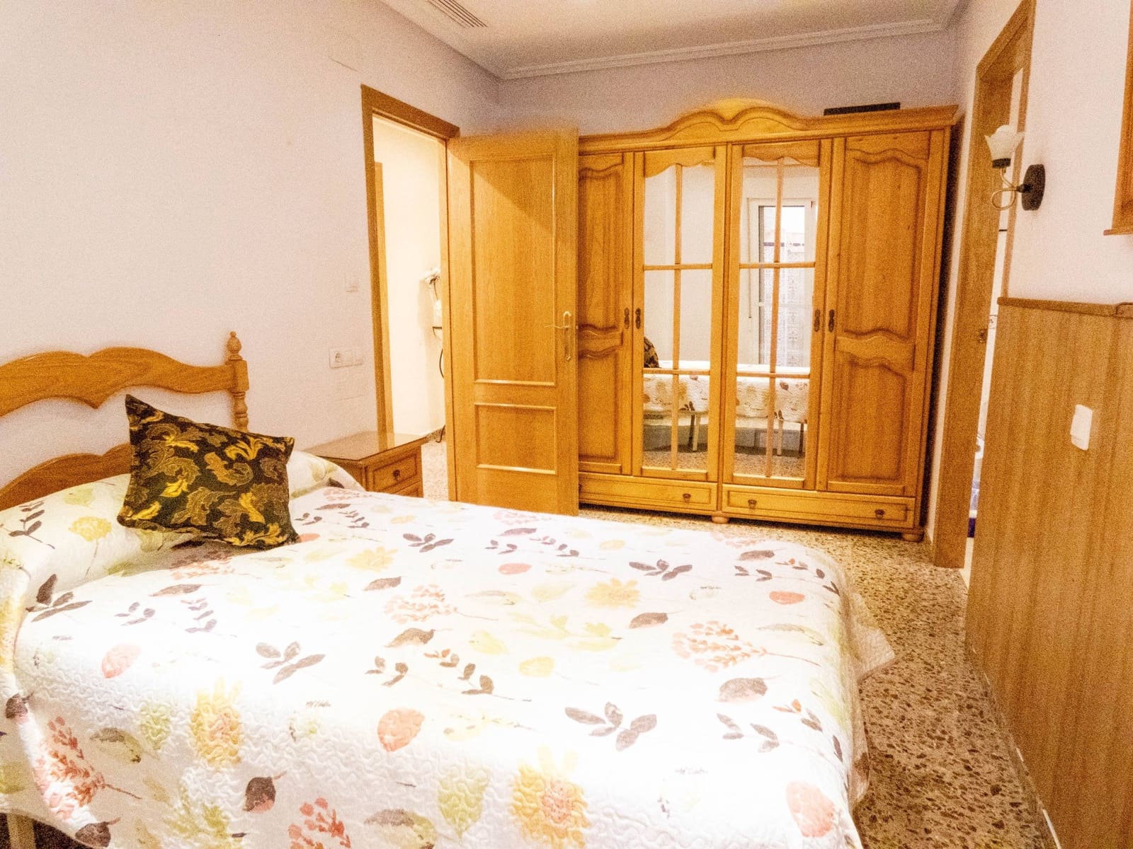 3 bedroom Flat for sale in Elche / Elx with garage - € 178,500 (Ref: 9491756)