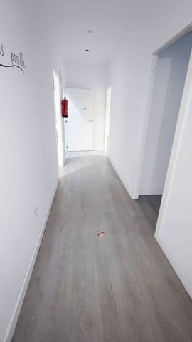 Commercieel te huur in Elche / Elx - € 800 (Ref: 9491757)