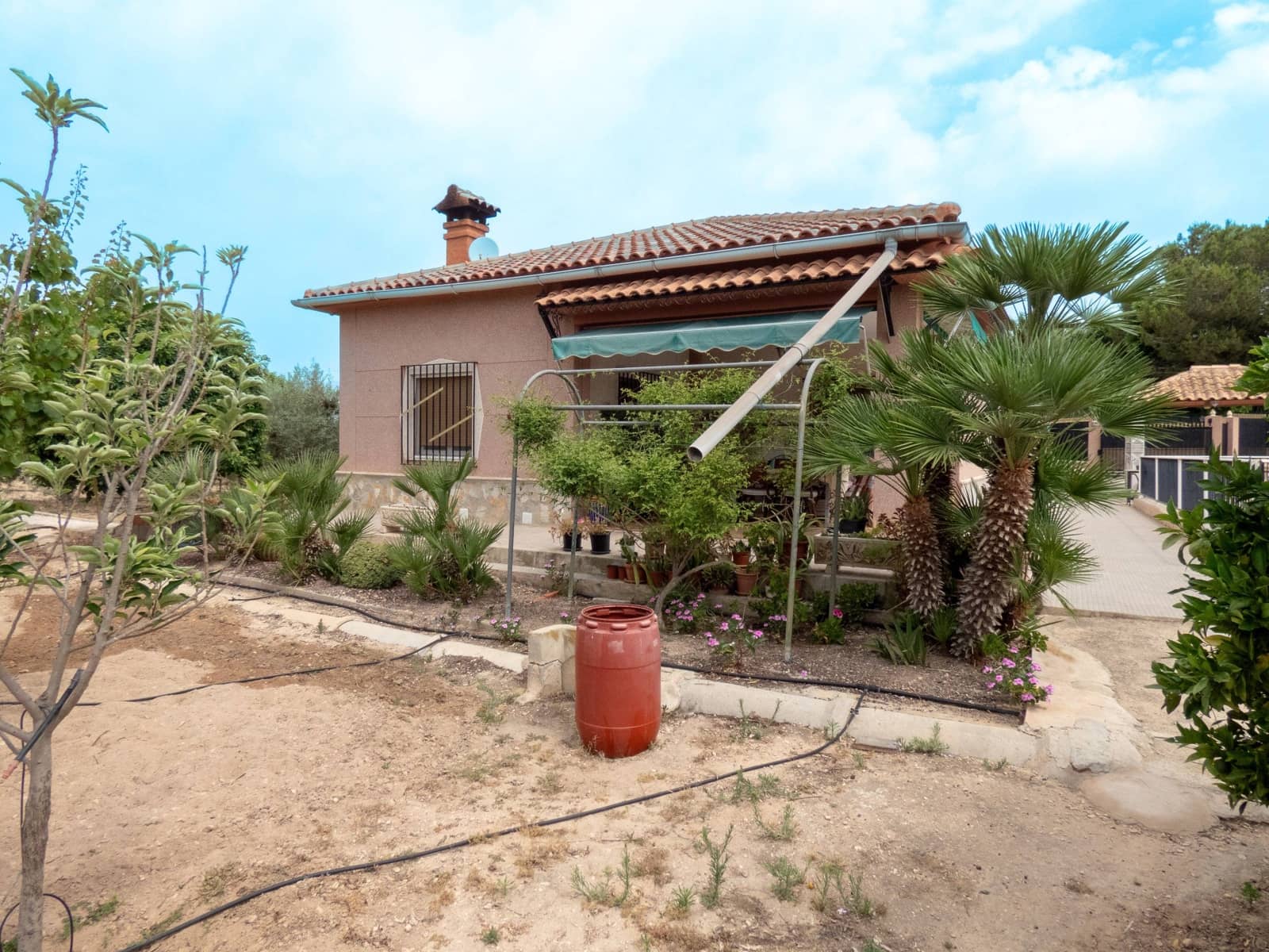 3 bedroom Finca/Country House for sale in Matola with pool - € 289,500 (Ref: 9491758)