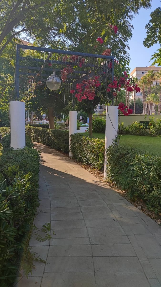 3 makuuhuone Asunto myytävänä paikassa Playa de San Juan mukana uima-altaan 
autotalli - 569 000 € (Ref: 9491759)