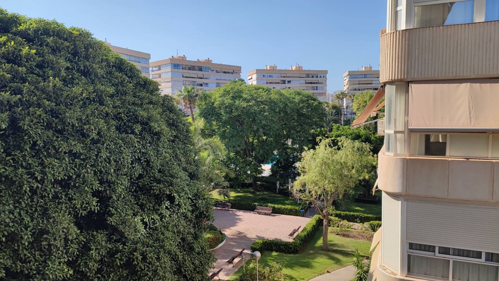 3 makuuhuone Asunto myytävänä paikassa Playa de San Juan mukana uima-altaan 
autotalli - 569 000 € (Ref: 9491759)