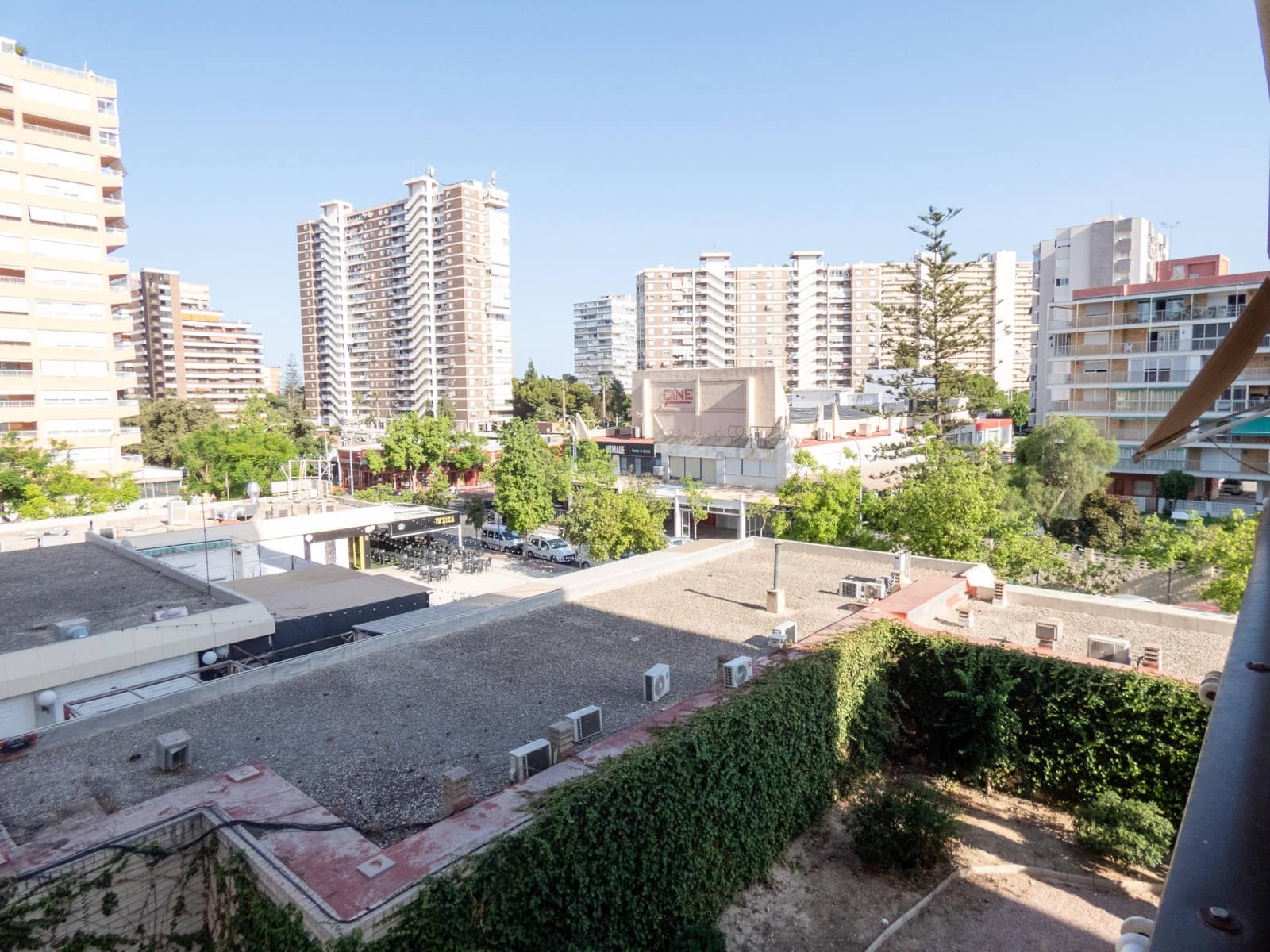 3 makuuhuone Asunto myytävänä paikassa Playa de San Juan mukana uima-altaan 
autotalli - 569 000 € (Ref: 9491759)