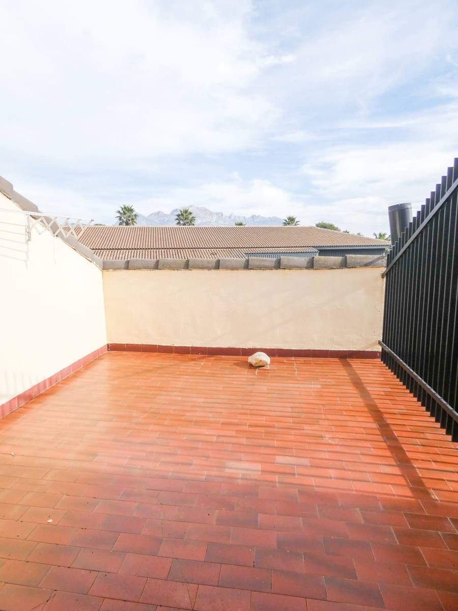 4 sovrum Villa till salu i Polop med pool - 480 000 € (Ref: 9491765)