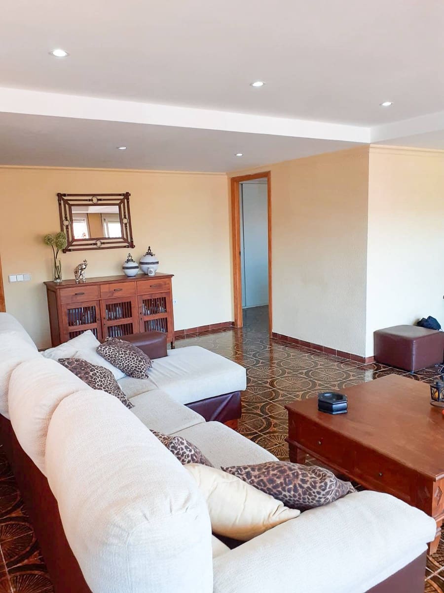 4 sovrum Villa till salu i Polop med pool - 480 000 € (Ref: 9491765)