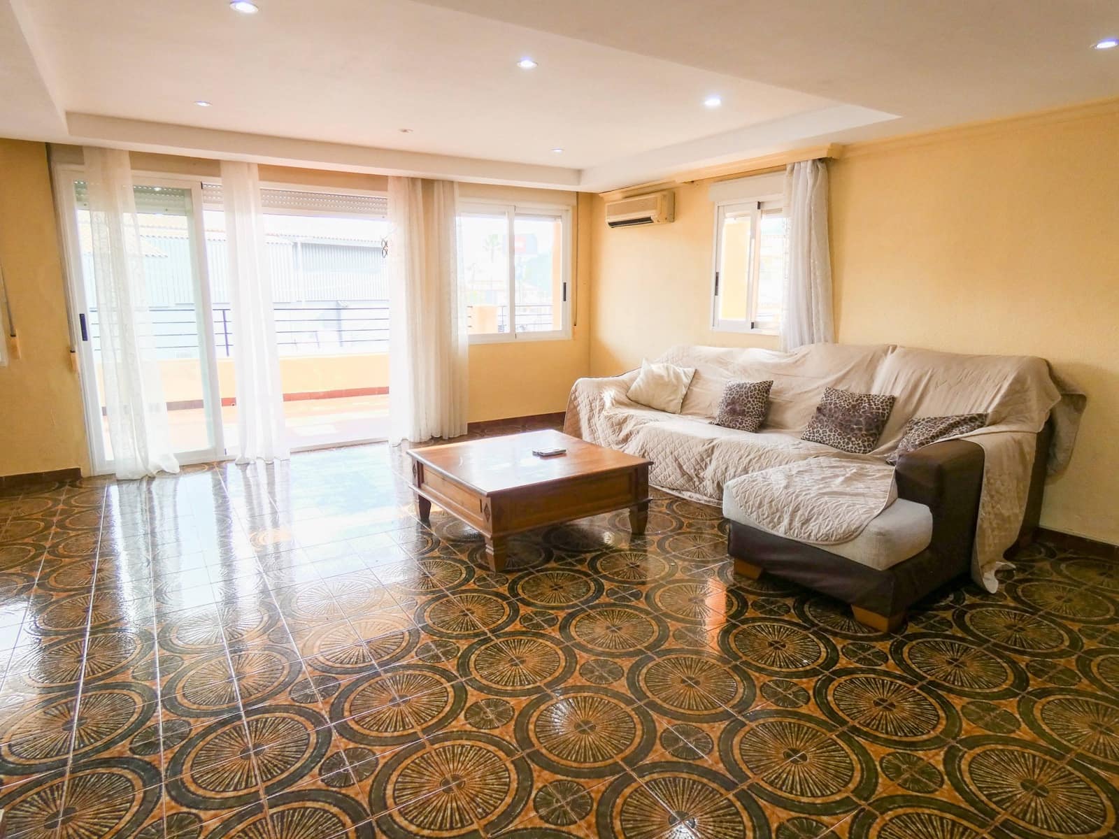 4 sovrum Villa till salu i Polop med pool - 480 000 € (Ref: 9491765)