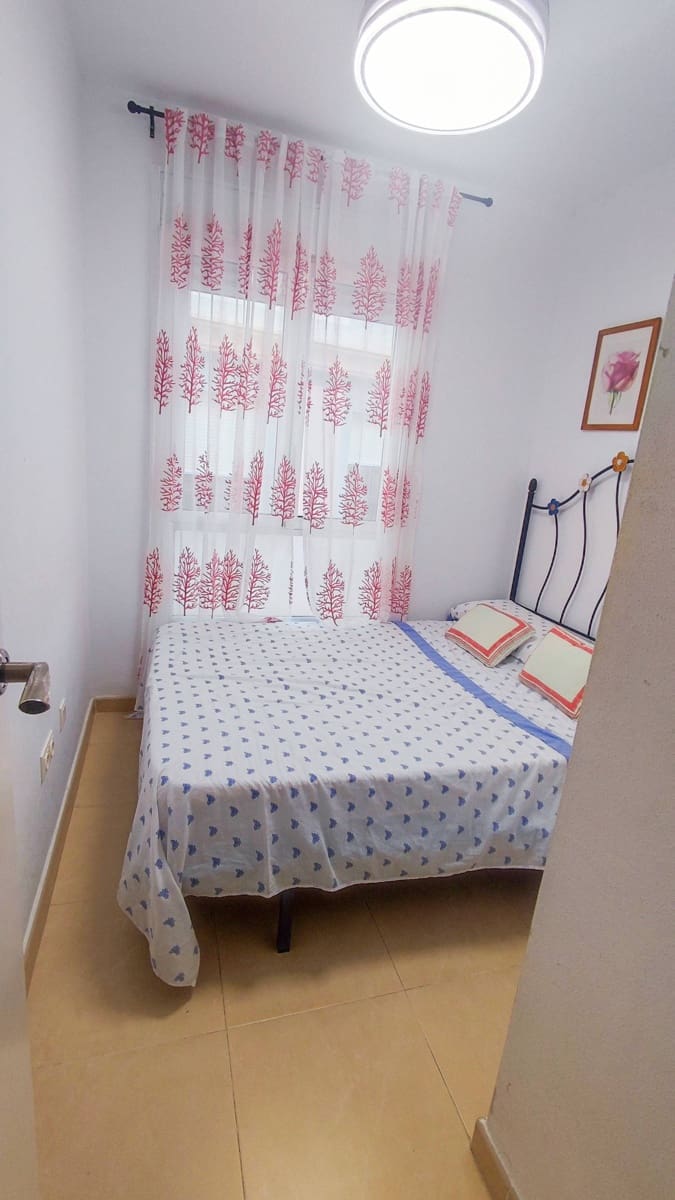 2 bedroom Flat for sale in Muchamiel / Mutxamel with pool - € 194,000 (Ref: 9491767)