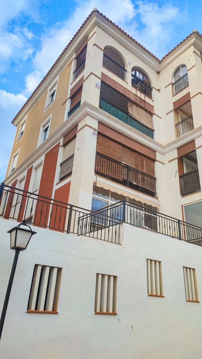 2 bedroom Flat for sale in Muchamiel / Mutxamel with pool - € 194,000 (Ref: 9491767)