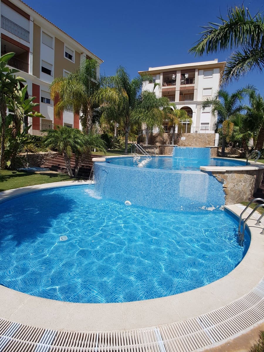 2 bedroom Flat for sale in Muchamiel / Mutxamel with pool - € 194,000 (Ref: 9491767)