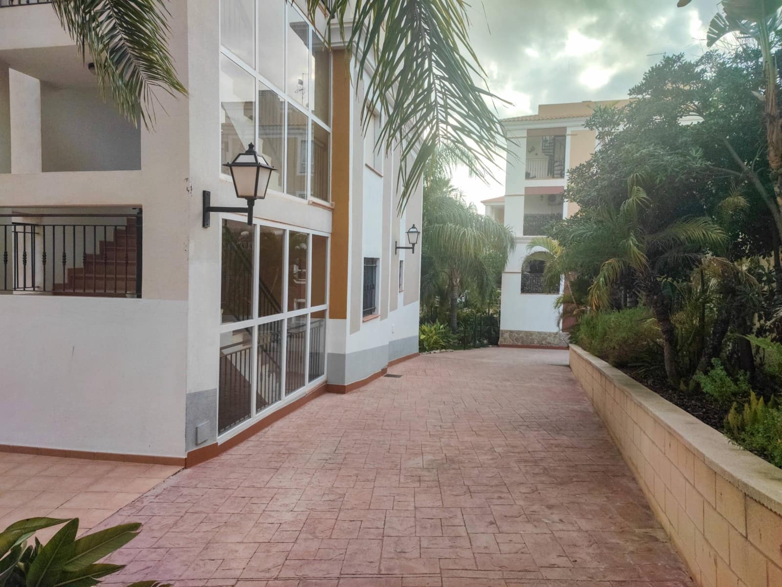 2 bedroom Flat for sale in Muchamiel / Mutxamel with pool - € 194,000 (Ref: 9491767)