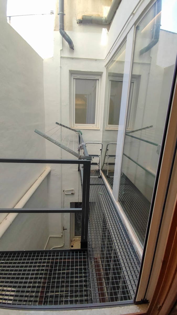 2 bedroom Flat for rent in Elche / Elx - € 1,200 (Ref: 9491768)