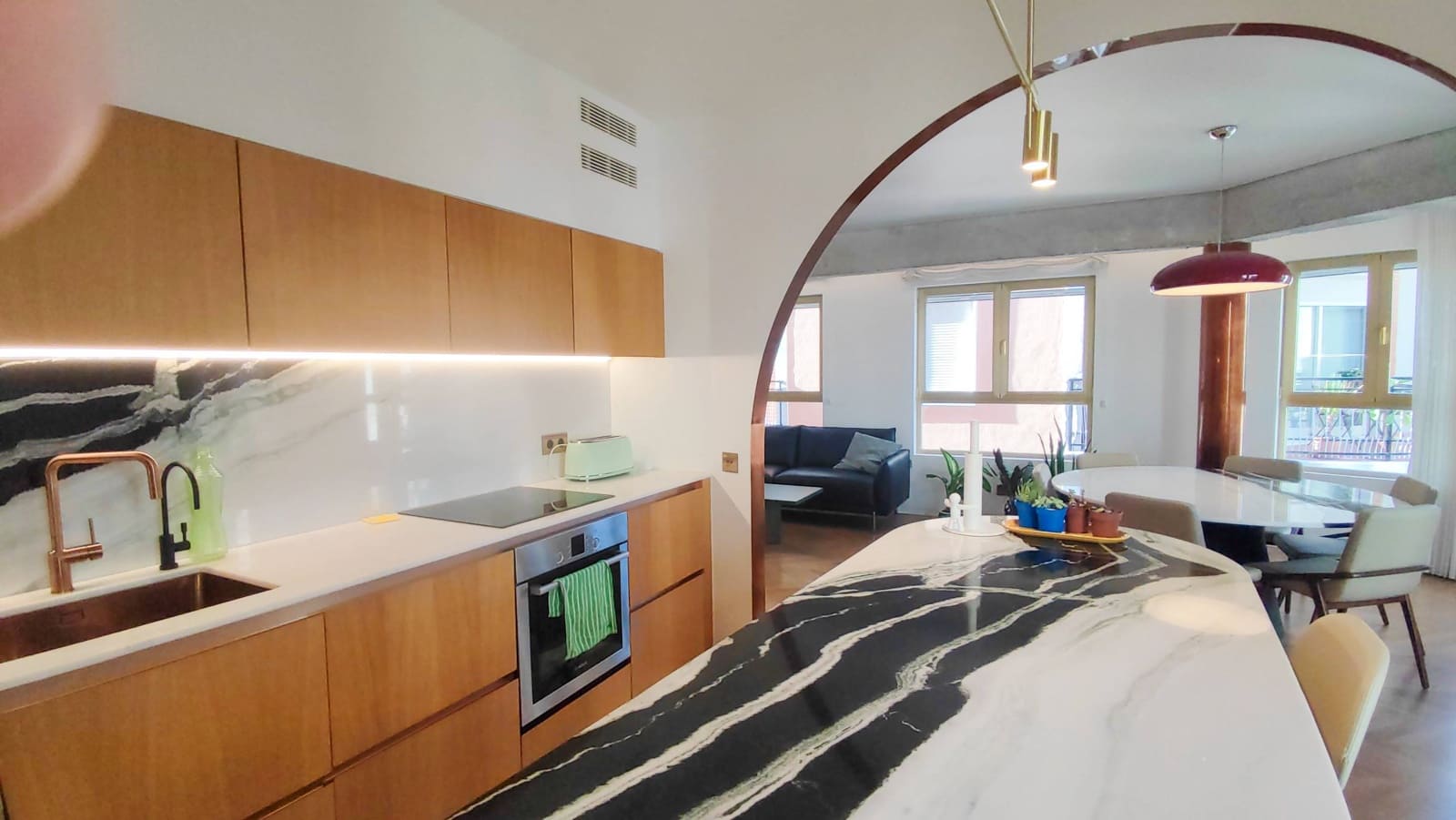 2 bedroom Flat for rent in Elche / Elx - € 1,200 (Ref: 9491768)