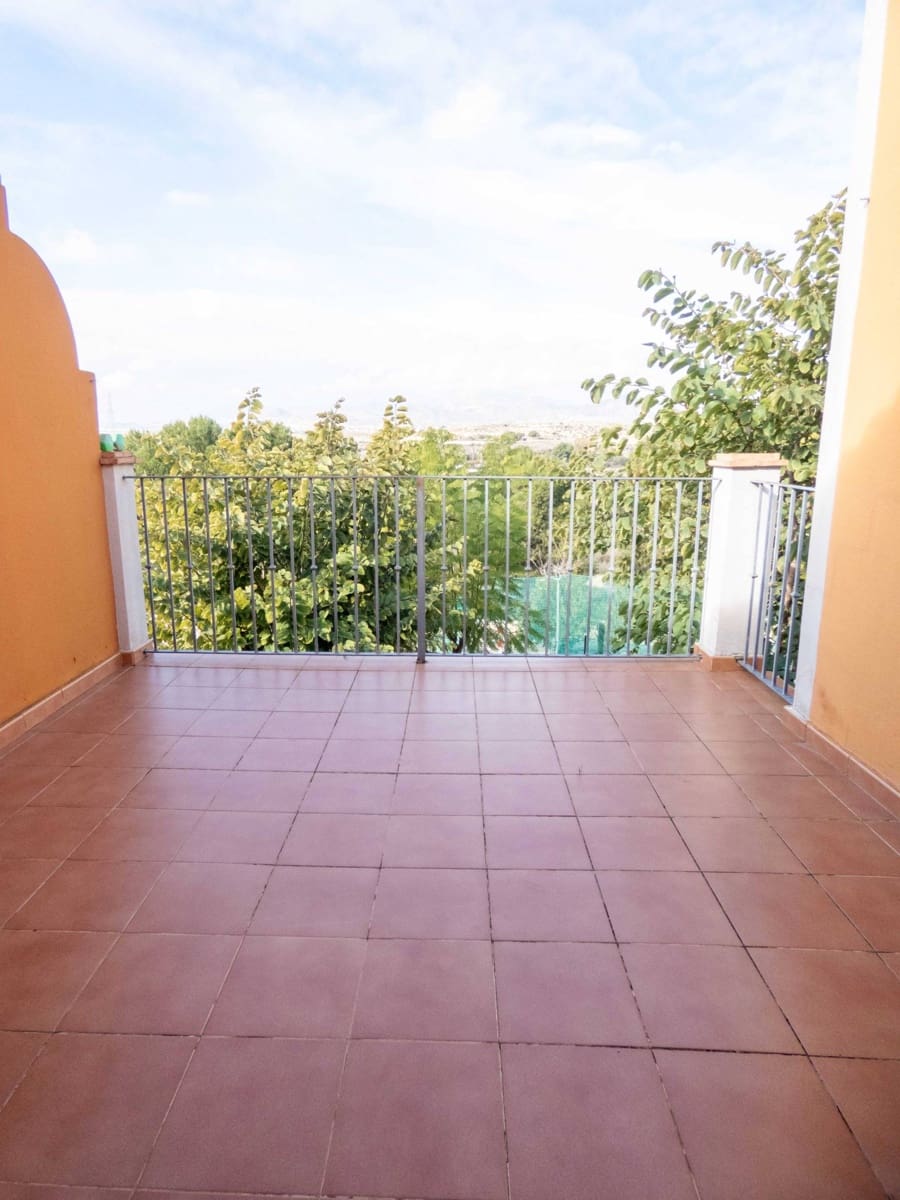 2 quarto Moradia em Banda para venda em Muchamiel / Mutxamel com piscina - 199 900 € (Ref: 9530840)