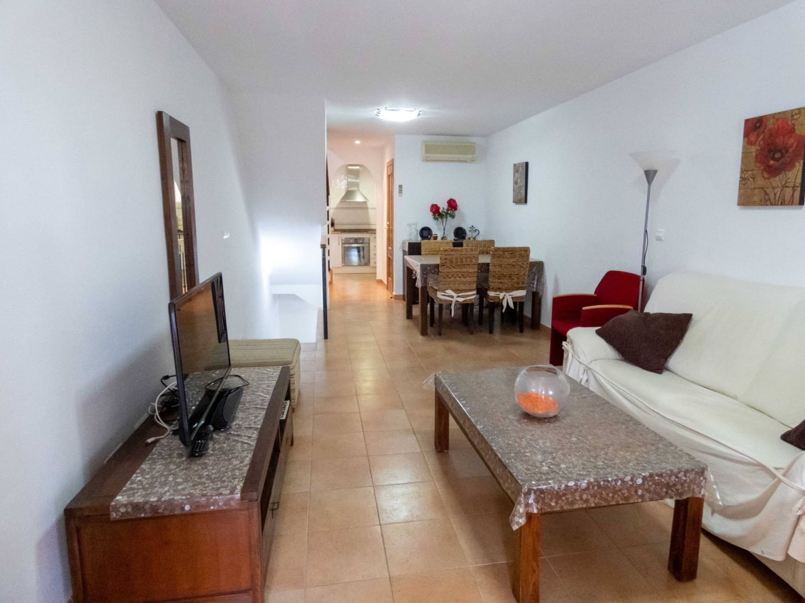 3 slaapkamer Rijtjeshuis te koop in Muchamiel / Mutxamel met zwembad - € 220.000 (Ref: 9530841)