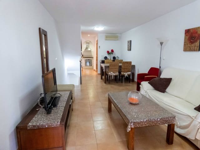 3 slaapkamer Rijtjeshuis te koop in Muchamiel / Mutxamel met zwembad - € 220.000 (Ref: 9530841)