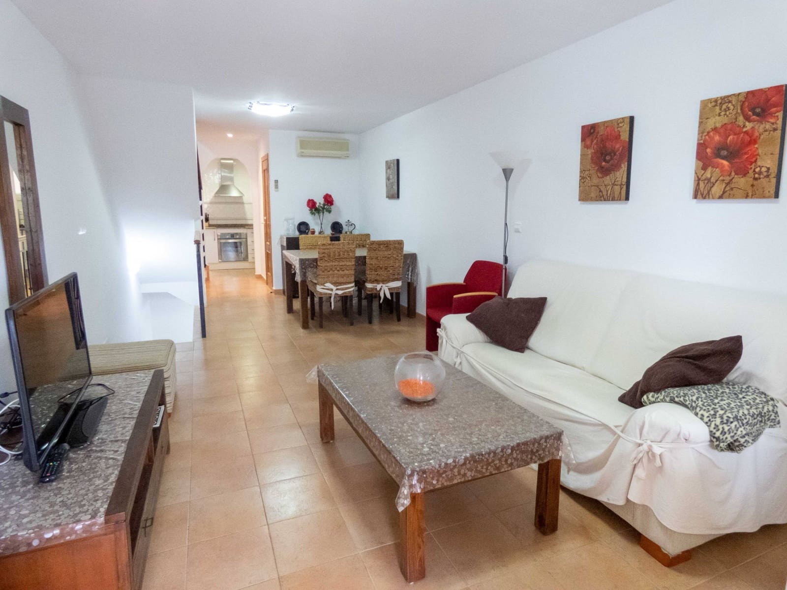 3 slaapkamer Rijtjeshuis te koop in Muchamiel / Mutxamel met zwembad - € 220.000 (Ref: 9530841)