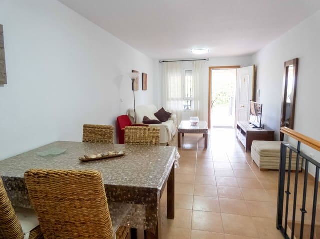 3 slaapkamer Rijtjeshuis te koop in Muchamiel / Mutxamel met zwembad - € 220.000 (Ref: 9530841)