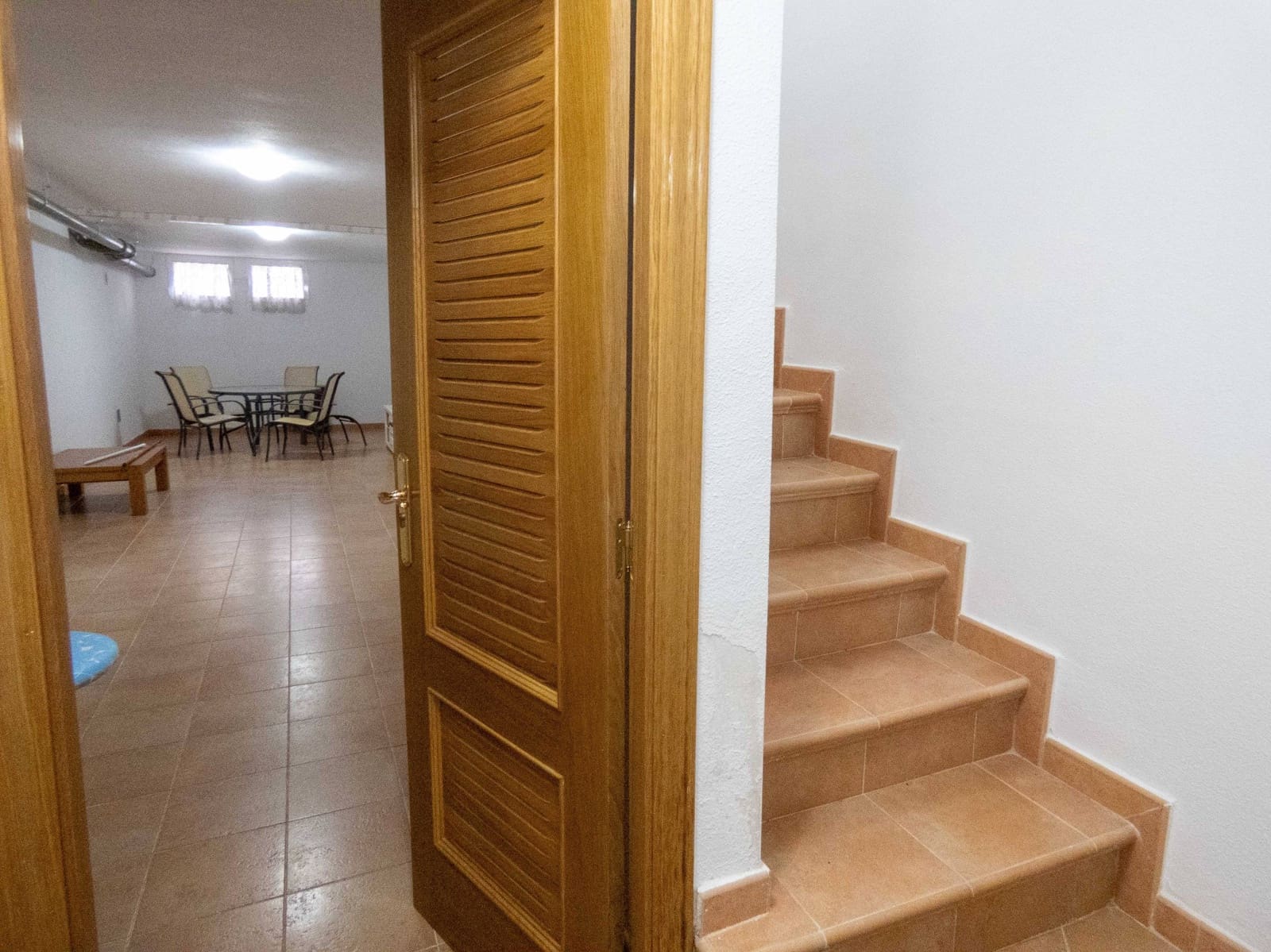 3 slaapkamer Rijtjeshuis te koop in Muchamiel / Mutxamel met zwembad - € 220.000 (Ref: 9530841)