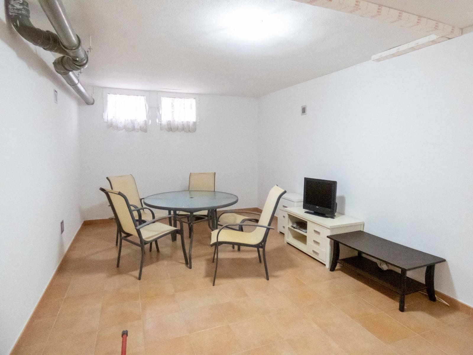 3 slaapkamer Rijtjeshuis te koop in Muchamiel / Mutxamel met zwembad - € 220.000 (Ref: 9530841)