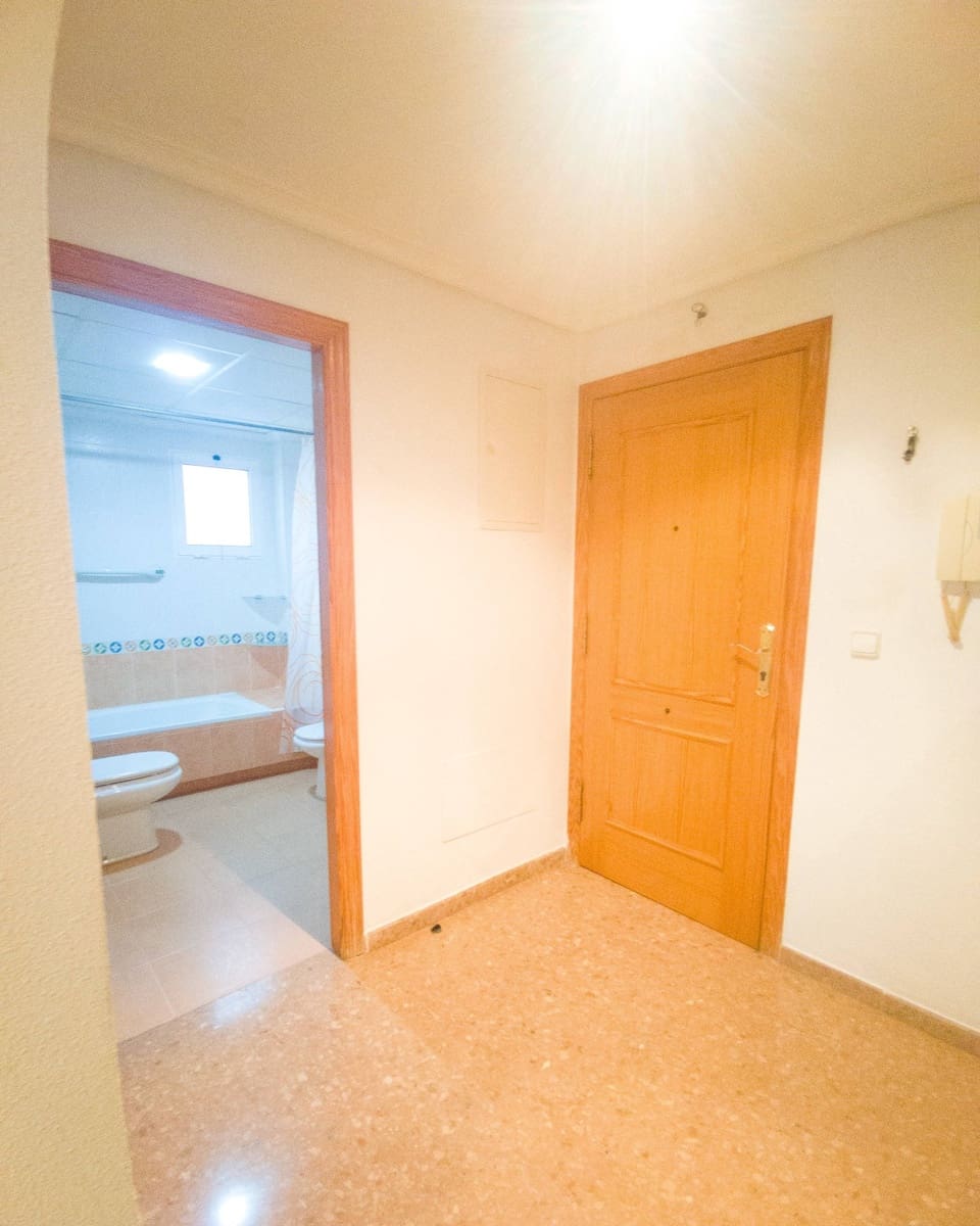 3 sovrum Lägenhet till salu i Torrellano med garage - 179 900 € (Ref: 9537340)