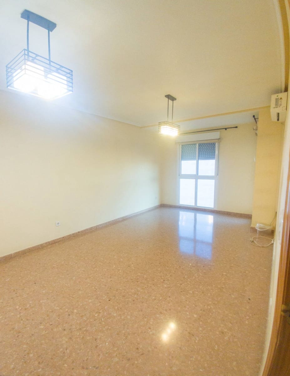 3 sovrum Lägenhet till salu i Torrellano med garage - 179 900 € (Ref: 9537340)