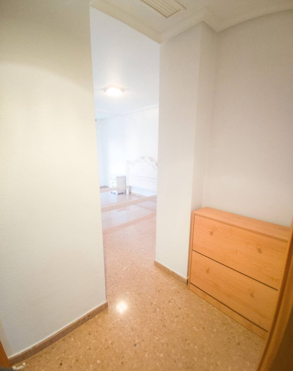 3 sovrum Lägenhet till salu i Torrellano med garage - 179 900 € (Ref: 9537340)