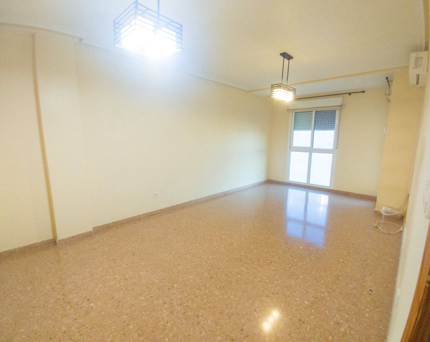 3 sovrum Lägenhet till salu i Torrellano med garage - 179 900 € (Ref: 9537340)