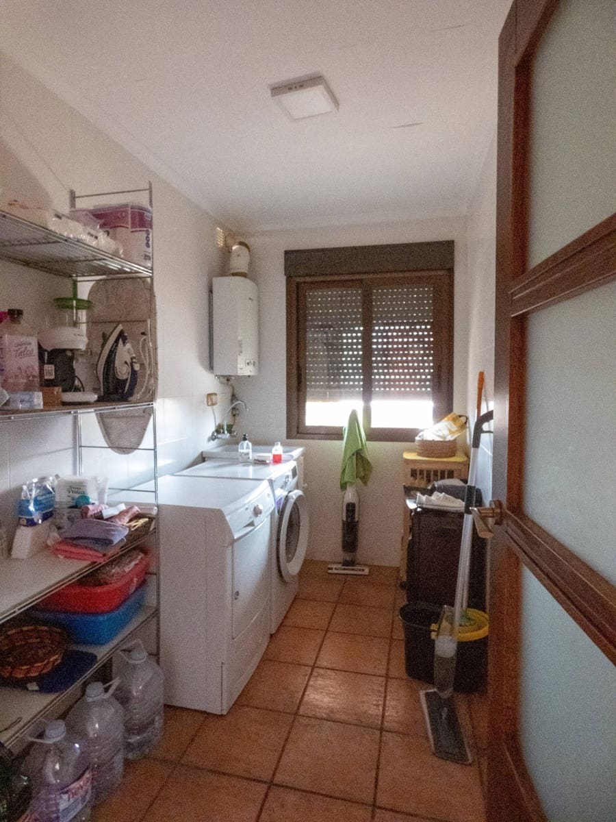 Chalet de 4 habitaciones en San Fulgencio en venta con piscina garaje - 630.000 € (Ref: 9543834)