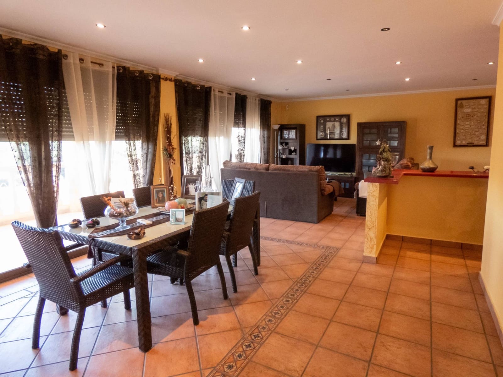 Chalet de 4 habitaciones en San Fulgencio en venta con piscina garaje - 630.000 € (Ref: 9543834)