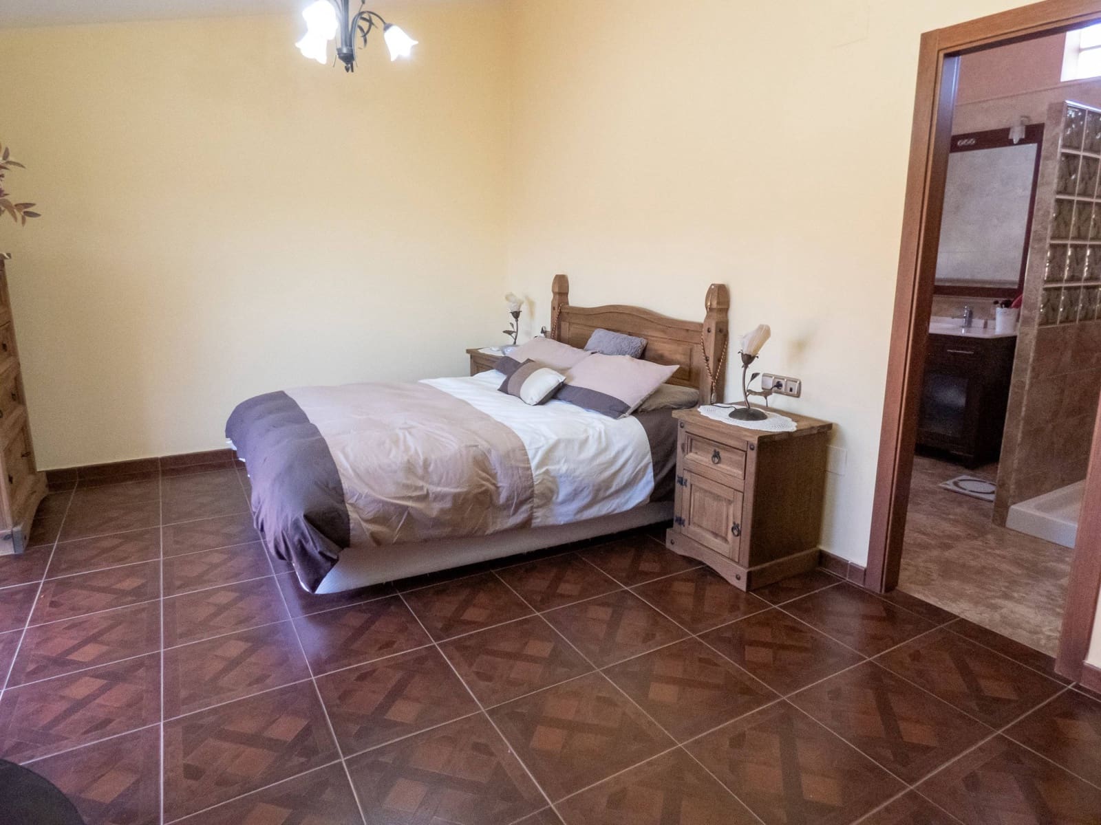 Chalet de 4 habitaciones en San Fulgencio en venta con piscina garaje - 630.000 € (Ref: 9543834)