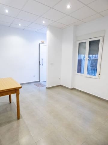 3 bedroom Townhouse for rent in Monóvar / Monóver - € 600 (Ref: 9543926)