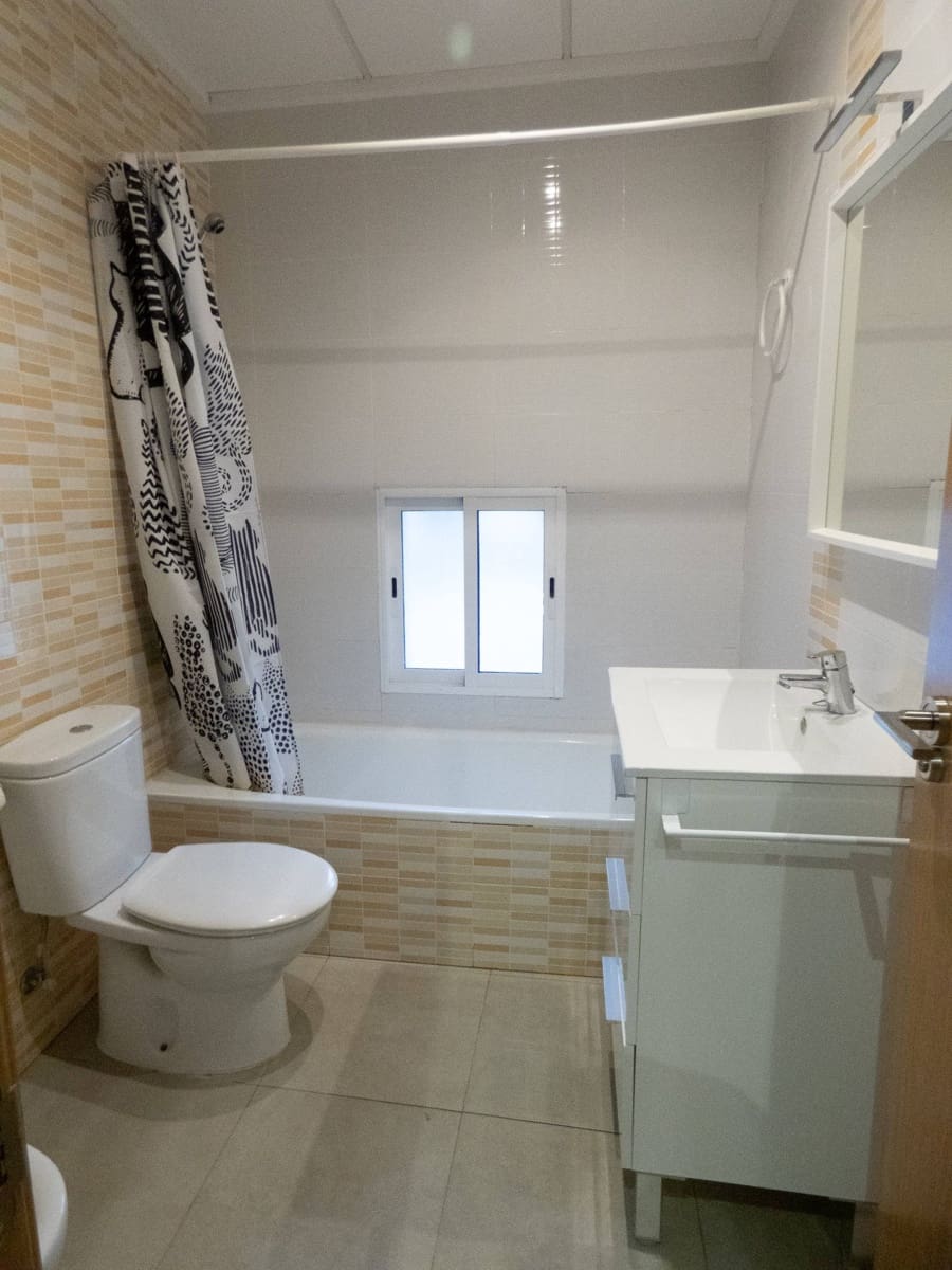 3 bedroom Townhouse for rent in Monovar / Monover - € 600 (Ref: 9543926)