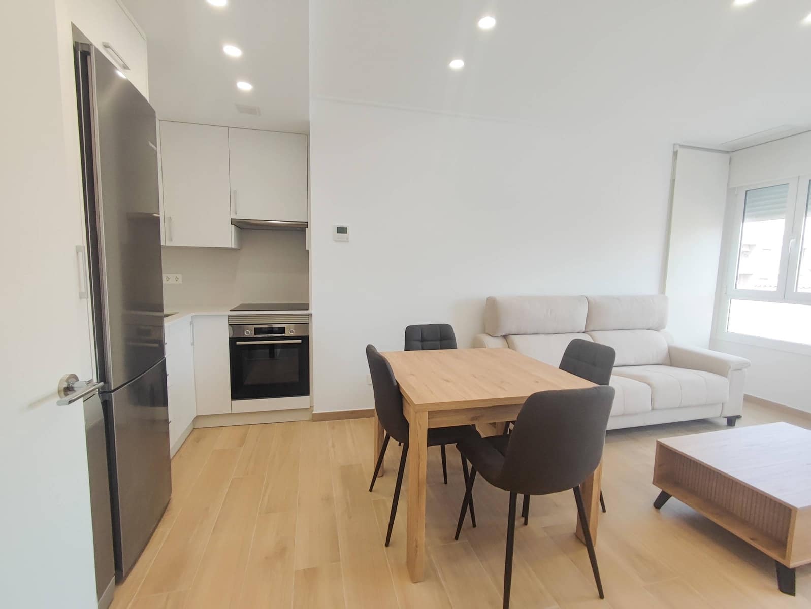 2 camera da letto Appartamento da affittare in Elche / Elx - 900 € (Rif: 9616059)