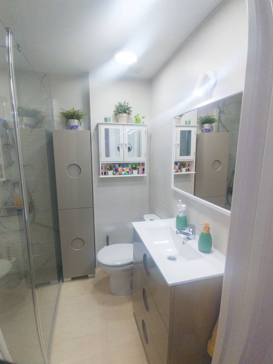 2 slaapkamer Flat te koop in Muchamiel / Mutxamel met zwembad - € 262.000 (Ref: 9732408)