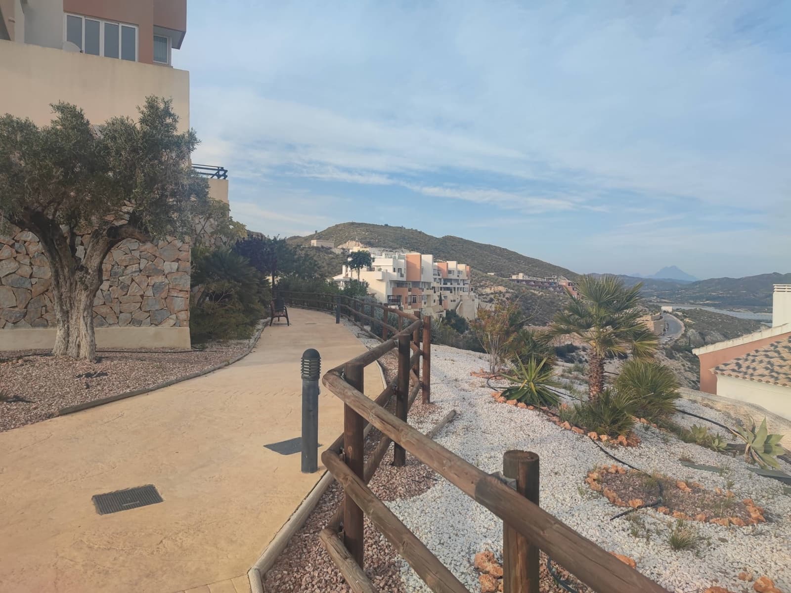 2 slaapkamer Flat te koop in Muchamiel / Mutxamel met zwembad - € 262.000 (Ref: 9732408)