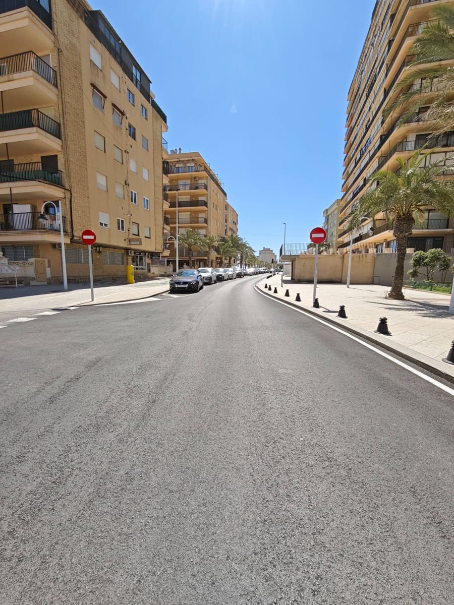 3 soveværelse Lejlighed til salg i Arenales del Sol - € 165.000 (Ref: 9735770)