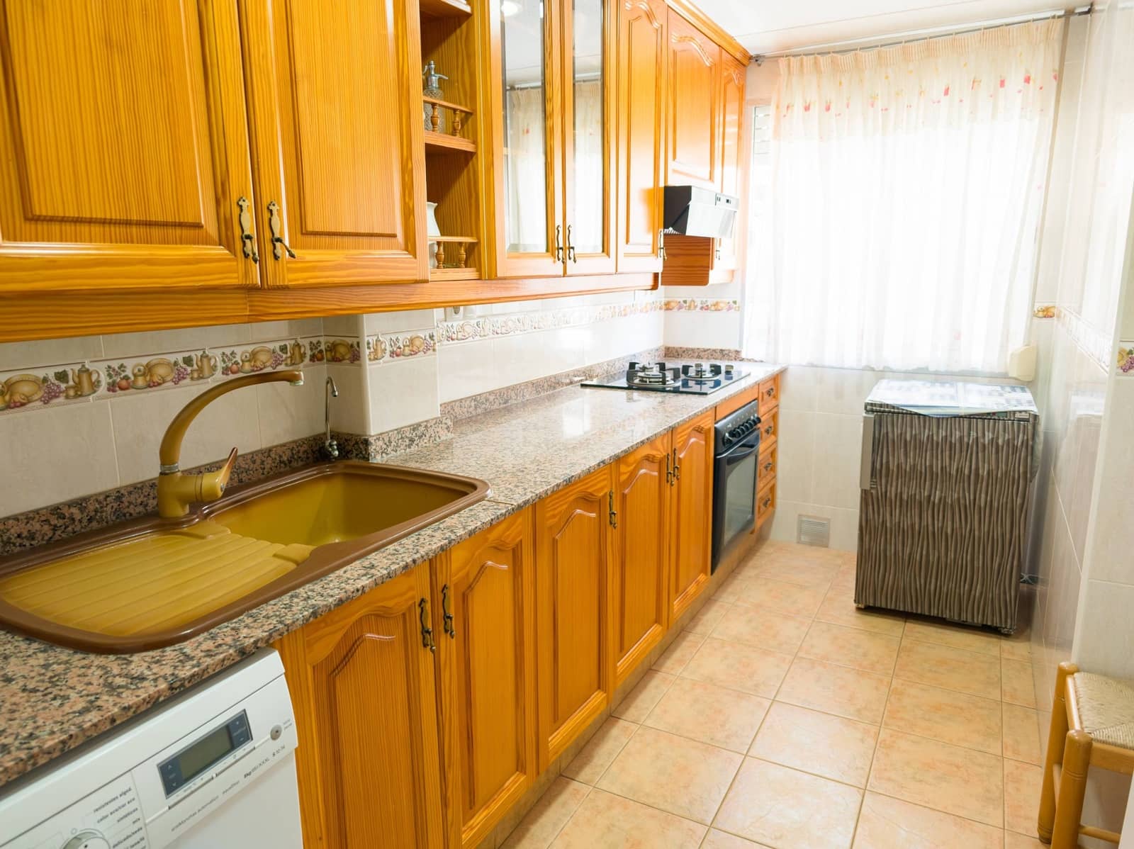 3 soveværelse Lejlighed til salg i Arenales del Sol - € 165.000 (Ref: 9735770)