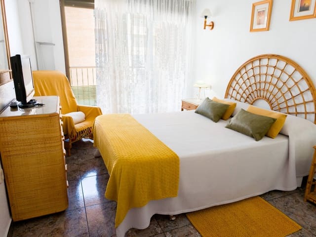 3 soveværelse Lejlighed til salg i Arenales del Sol, Elche / Elx - € 165.000 (Ref: 9735770)