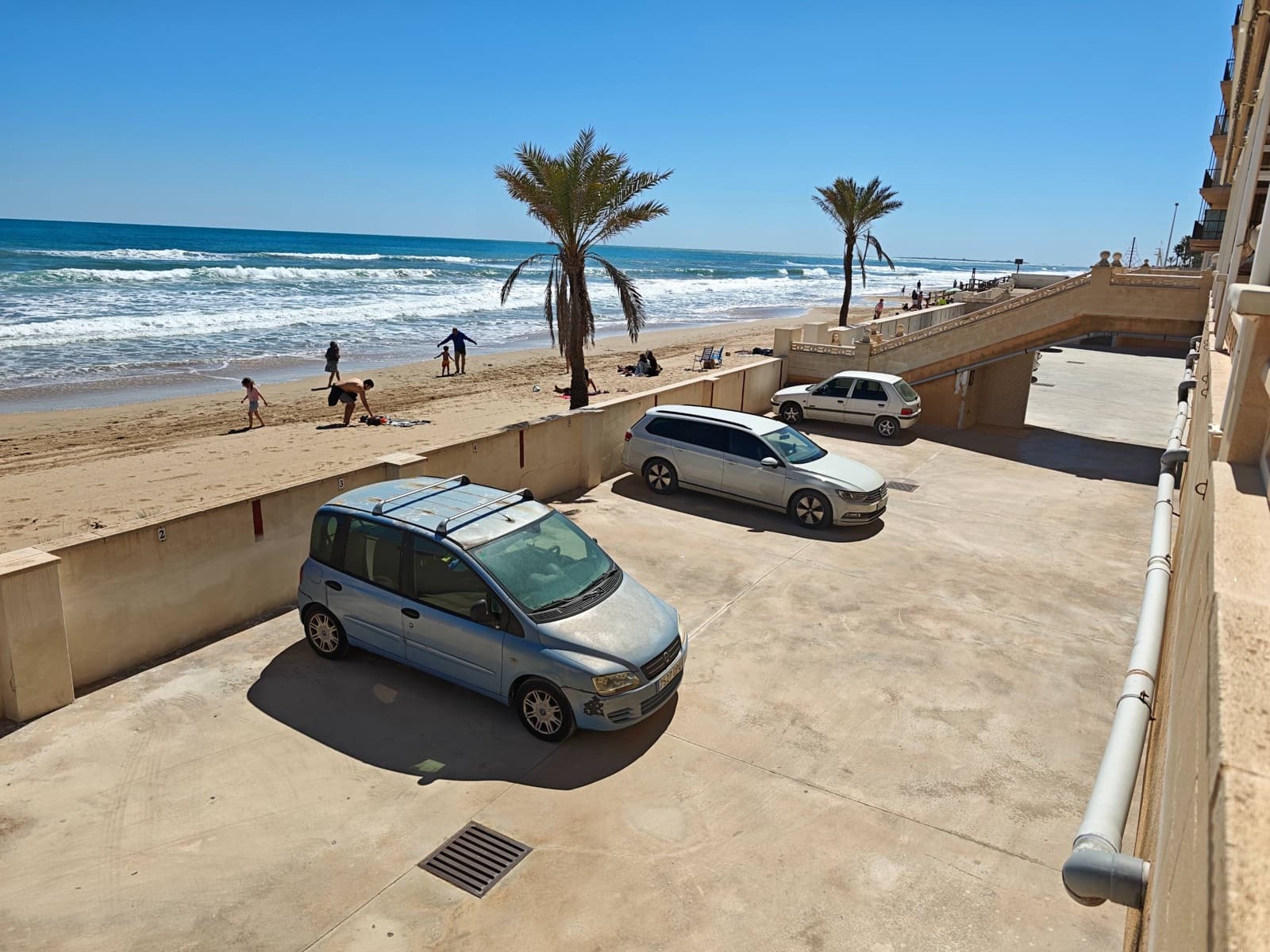 3 soveværelse Lejlighed til salg i Arenales del Sol - € 165.000 (Ref: 9735770)