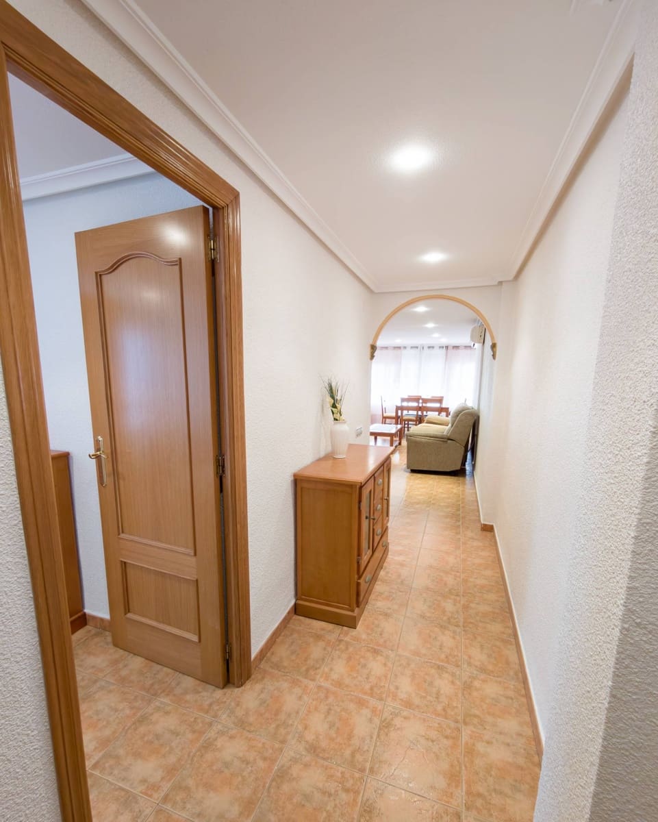 2 chambre Appartement à vendre à Santa Pola - 200 000 € (Ref: 9786972)